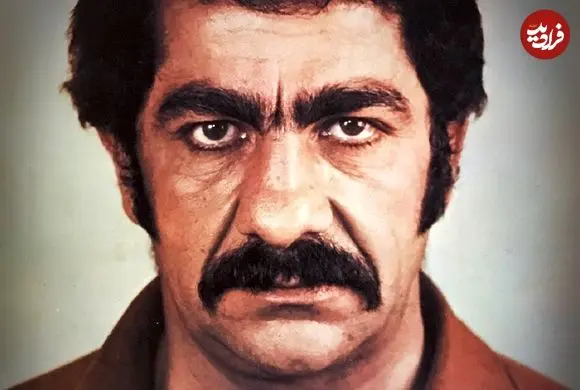 عکس| سفر در زمان؛ «جلال پیشوائیان» در 73 سالگی در کنار گلزار؛ سال 82