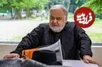 عکس| سفر به گذشته؛ اکبر عبدی به همراه همسر و دخترش در یک رستوران؛ سال 1404