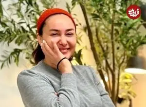 عکس| سفر زمان؛ چهرۀ «هانیه توسلی» در 21 سالگی در کنار «کتایون ریاحی»؛ سال 79