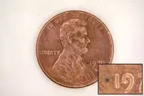 عکس| کوچک‌ترین ربات‌ جهان ساخته شد