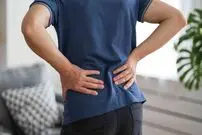 ۷ نشانه‌ بیماری کلیوی که باید جدی بگیرید