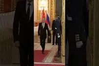 (ویدئو) آداب نظامی جالب هنگام ورود پوتین به کاخ کرملین