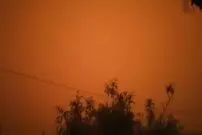 (ویدئو) تصاویری آخرالزمانی؛ آسمان کانادا قرمز شد