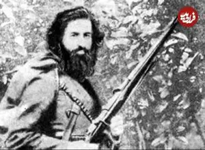 عکس| سفر در زمان؛ «میرزا کوچک خان» در حال مذاکره با نمایندگان دولت شوروی