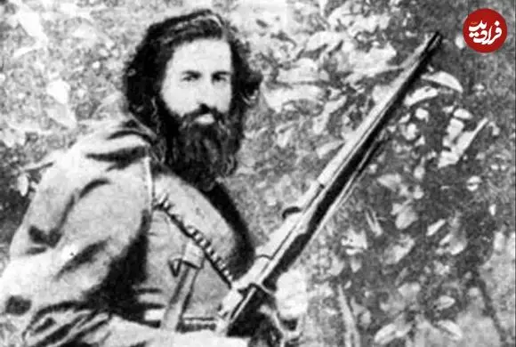 عکس| سفر در زمان؛ «میرزا کوچک خان» در حال مذاکره با نمایندگان دولت شوروی