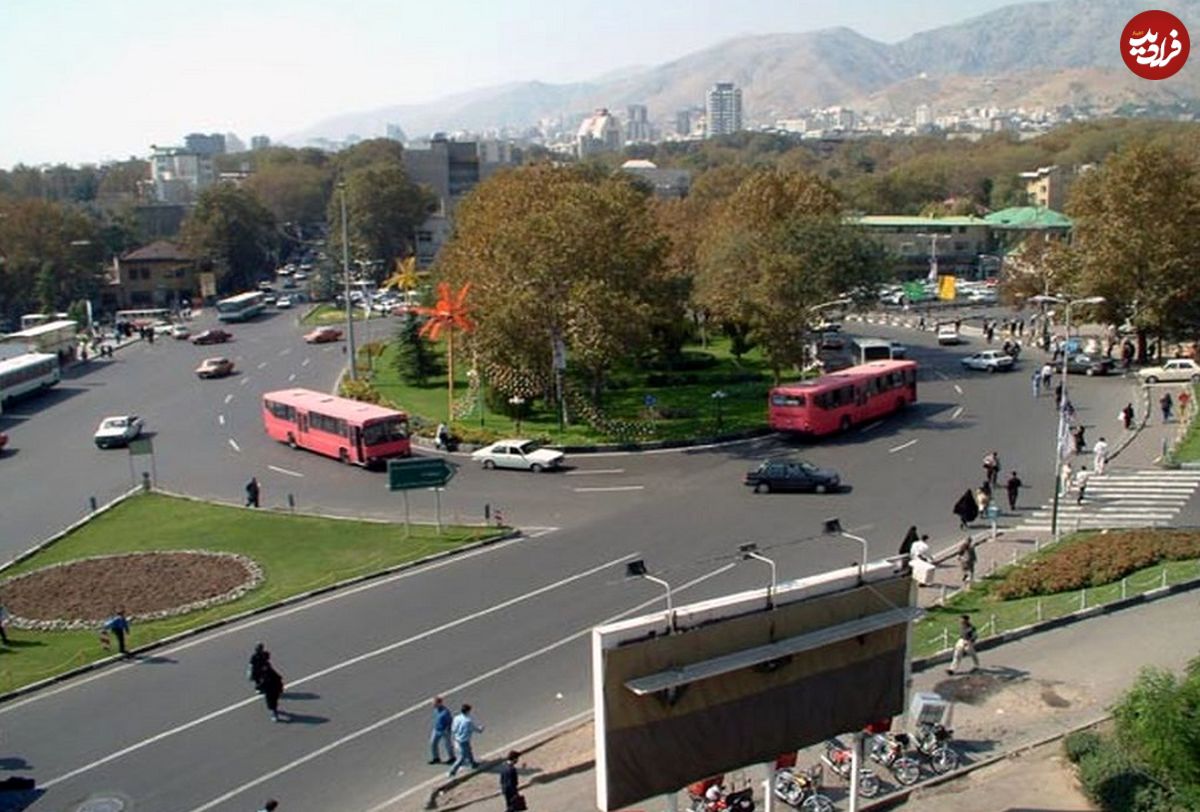 (عکس) سفر به تهران قدیم؛ منظرۀ «تجریش و داروخانۀ پاپاریان»، سال 1312