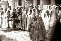 عکس| سفر به عصر قاجار؛ دختران ارمنی در مراسم رقص عید پاک در محله جلفای اصفهان