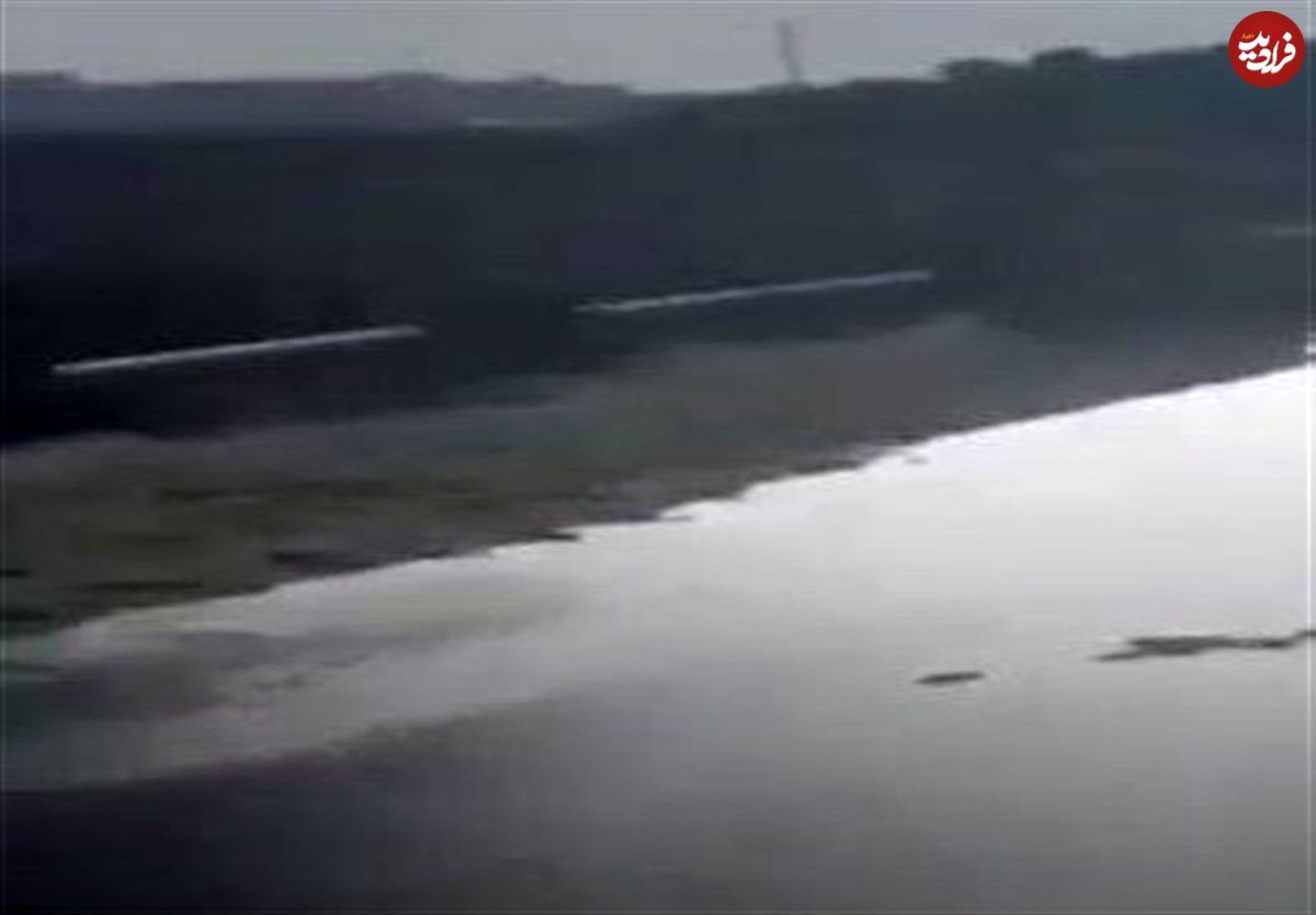 (ویدئو) جاری شدن رود نفت در اهواز همه را متعجب کرد!