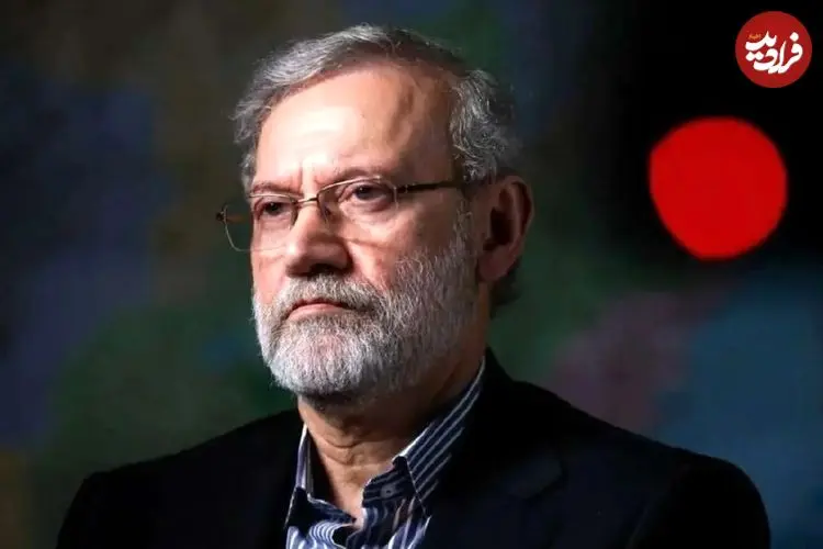 عکس| سفر در زمان؛ «علی لاریجانی» در 25 سالگی و در حال سخنرانی در یک مراسم؛ سال 61