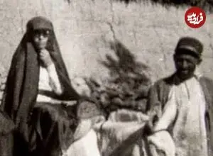 عکس| سفر زمان؛ خرسواری دختران در درکه تهران؛ یک قرن قبل