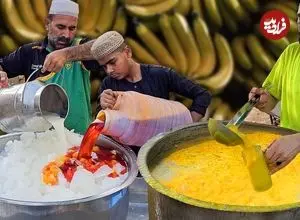 ویدئو| غذای خیابانی در پاکستان؛ تهیه میلک شیک انبه و موز در کراچی 