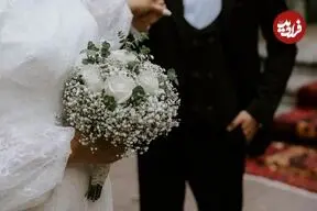 عکس| سفر زمان؛ عکس آتلیه‌ای یک عروس و داماد در تهران؛ 122 سال قبل