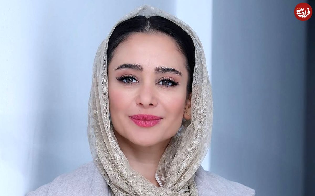عکس| سفر به تاریخ؛ چهرۀ «الناز حبیبی» در 22 سالگی در سومین فیلمش در کنار «لیلا اوتادی»