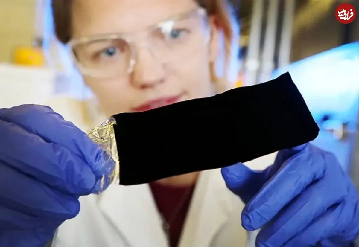 تصاویر؛ اختراع تیره‌ترین پارچه جهان که ۹۹.۸۷ درصد نور را می‌بلعد!