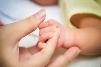 اعلام جزییات عیدی دولت به مادران؛ به این افراد تعلق می‌گیرد!