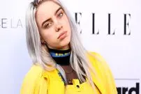 عکس| سفر در زمان؛ «بیلی ایلیش» در 17 سالگی و در استودیو SiriusXM در نیویورک؛ سال 1397