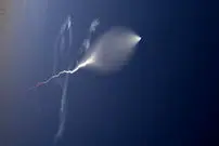 رد «مارپیچ» موشک در آسمان چه معنایی دارد؟ / پشت‌پرده مانورهای نامنظم «فتاح» و «خیبرشکن»