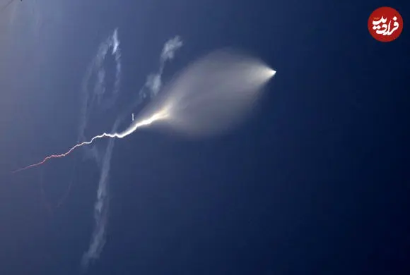 رد «مارپیچ» موشک در آسمان چه معنایی دارد؟ / پشت‌پرده مانورهای نامنظم «فتاح» و «خیبرشکن»