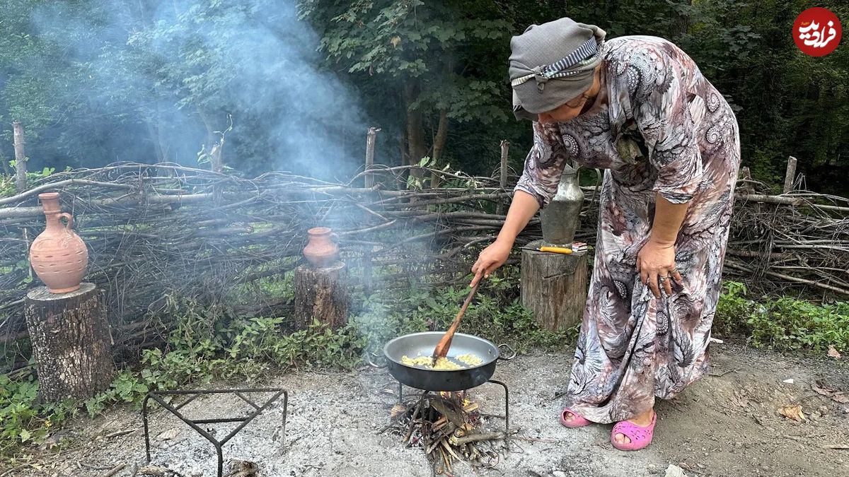 (ویدئو) پخت متفاوت و تماشایی چلو گوشت توسط کدبانوی روستایی سوادکوهی