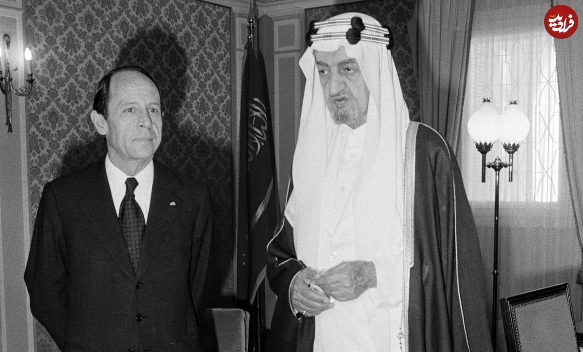 عکس؛ سفر در زمان؛ «حاکمان عرب در تشییع جنازه پادشاه عربستان»؛ سال 1354