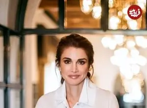 عکس| سفر در زمان؛ «رانیا ملکه اردن» در حال بازی با فرزندانش در کاخ البرکه؛ سال 1378