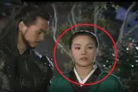 عکس‌های تازۀ «هاجین، نامزد جانگ نیون» 20 سال بعد از «امپراتور دریا» در 42 سالگی