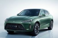 تصاویر؛ ارس M5 ماموت؛ مشخصات و قیمت قدرتمندترین پلاگین هیبرید ایران