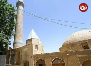 تنها محراب دو طبقه جهان اسلام در این مسجد است 