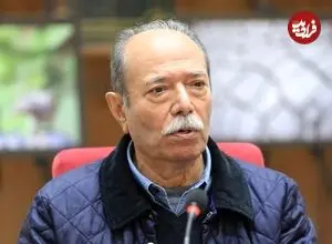 عکس؛ درخشش بازیگر ۹۱ ساله سینمای ایران در یک جشنواره