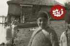 عکس| سفر زمان؛ «دختر و پسرهای گیلانی» در منظرۀ زیبای کنار مرداب؛ 100 سال قبل