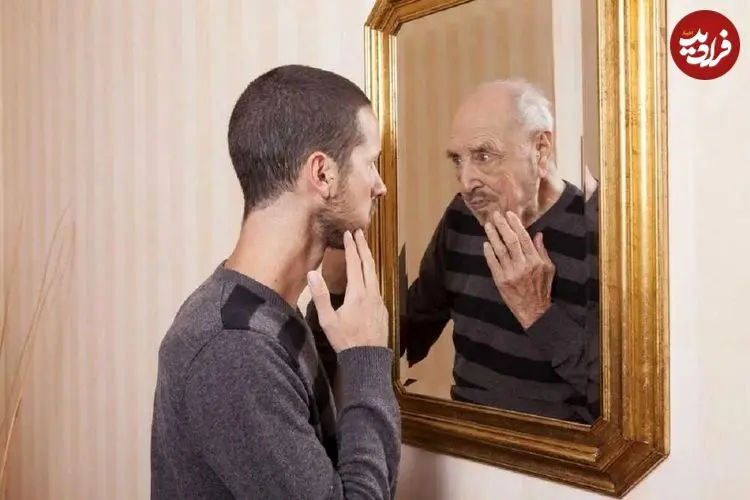 این نشانه‌ها می‌گویند دارید پیر می‌شوید! از نحوه جوراب پوشیدن تا بیدار شدن بدون زنگ