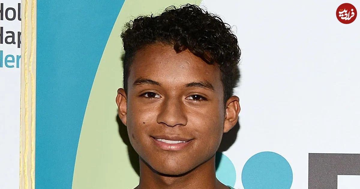 عکس| سفر در زمان؛ «جعفر جکسون برادرزاده مایکل جکسون» به همراه خانواده در موزه مادام توسو؛ سال 1390