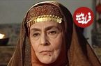 عکس؛ سفر در زمان؛ «ژاله علو» در 83 سالگی در یک مراسم؛ سال 1389