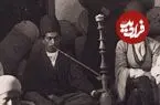 عکس| سفر زمان؛ تاجران تنباکو در حال چای خوردن و قلیان کشیدن در یک کاروانسرا؛ 130 سال قبل