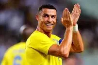 (عکس) بازدید رونالدو از موزه شخصی‌؛ عکس یادگاری Cr7 با مجسمه‌اش در مادیرا