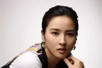 عکس| سفر زمان؛ تیپ تازۀ «سوسانو» در 44 سالگی؛ 19 سال بعد از سریال جومونگ