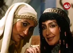 عکس| سفر زمان؛ «کاریماما» 12 سال بعد از سریال «یوسف پیامبر» در 60 سالگی در آغوش پسرش