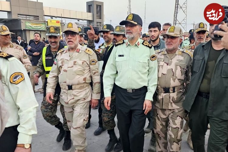 عکس؛ سفر در زمان؛ «سردار رادان با درجه سرتیپ دومی و در 43 سالگی؛ سال 1385