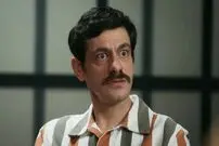 عکس| سفر زمان؛ «شاهین سریال شیش‌ماهه» روی صحنه تئاتر در کنار «نیکی مظفری»