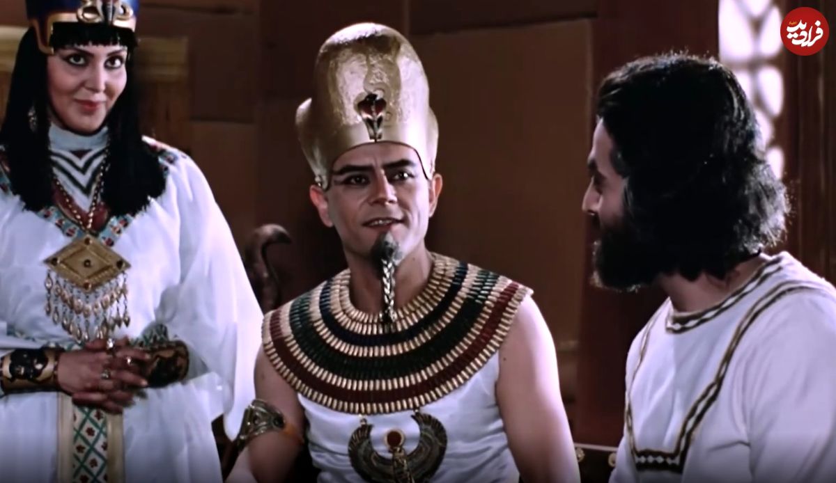 عکس| سفر در زمان؛ «آخناتون» 20 سال بعد سریال یوسف پیامبر در یک آرایشگاه مردانه