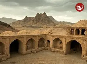 عکس| سفر به ایران قدیم؛ کاروان زنان و مردان خَرسوار در خراسان؛ 140 سال قبل