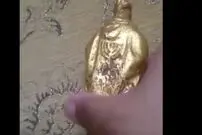 گنج طلایی که مرد یمنی کشف کرد 
