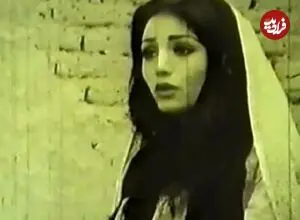 عکس| سفر زمان؛ «سپیده»، بازیگر قبل انقلاب و «تهمینه میلانی» در یک مراسم ختم؛ دهه 90