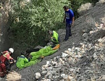 ( عکس) سقوط زن ۲۲ ساله چترباز در تهران