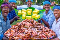 ببینید؛ غذای روستایی در هند؛ پخت یک غذای سنتی با میگو، سیر و کره