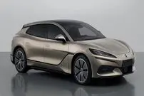 (تصاویر) دنزا زد9 جی تی؛ محصول جدید از ائتلاف ناموفق مرسدس بنز