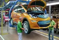 ببینید| مراحل تولید صفر تا صد خودروی الکتریکی شورلت بولت در آمریکا