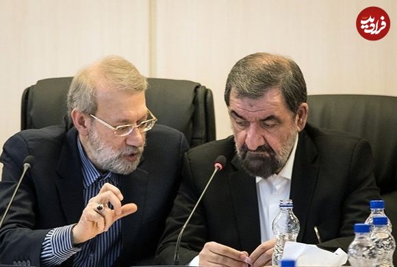 عکس؛ سفر به تاریخ؛ «محسن رضایی» با کلاه عرقچین در کنار «علی لاریجانی» در سفر حج؛ سال ۷۱