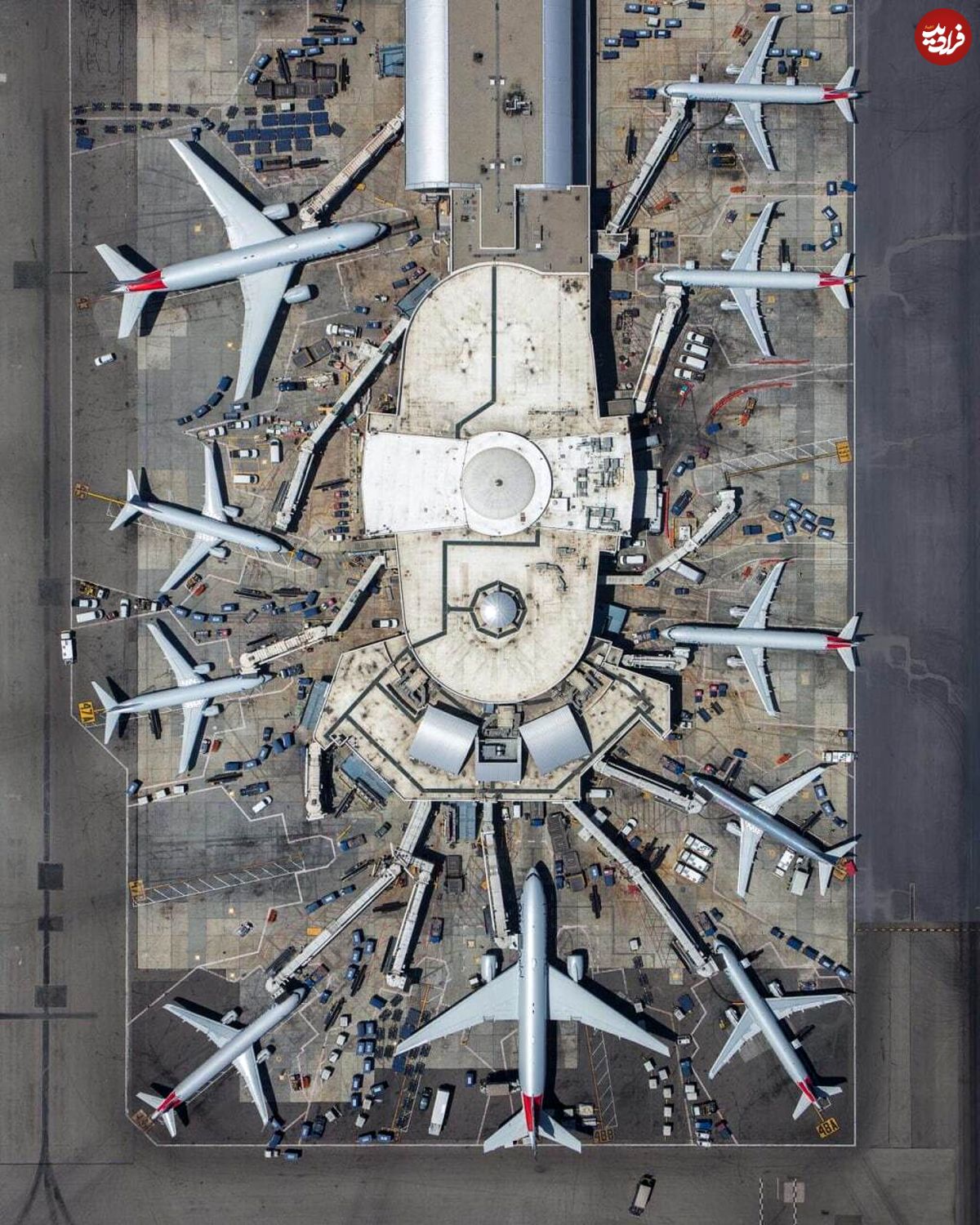 عکس هوایی جالب از فرودگاه بین المللی لس آنجلس