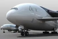 ببینید؛ بعد از پژو پارس، پای هواپیما هم به داخل خانه باز شد!